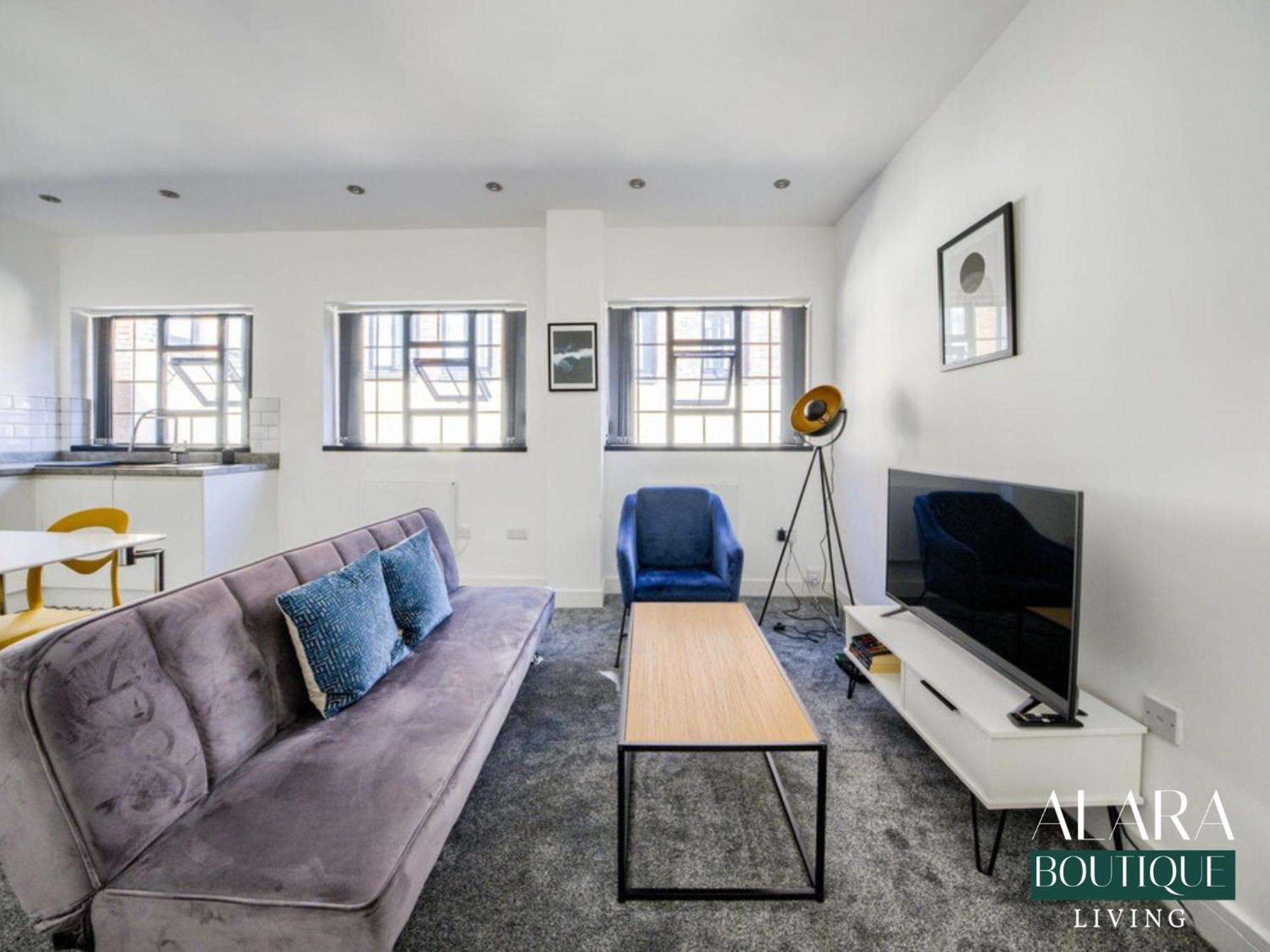 Luxury 3 Floor Townhouse Birmingham - Alara Boutique Living Apartment Bagian luar foto